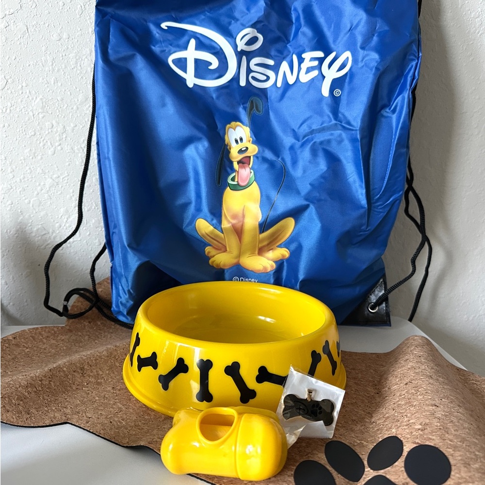 Disney Resorts Exclusive Pluto’s Welcome Kit